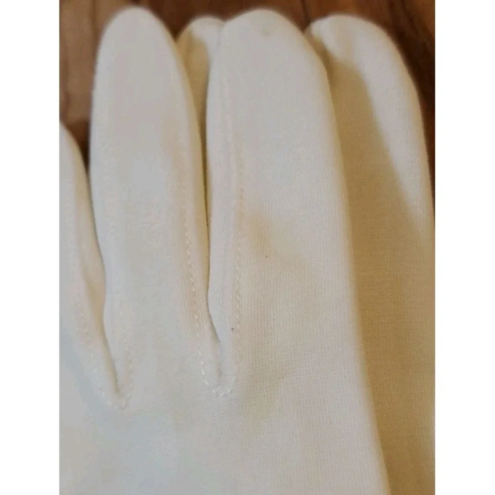 Vintage‎ 1950s Fownes Embraceable White Gloves Nylon Size 6-7 Retro Feminine